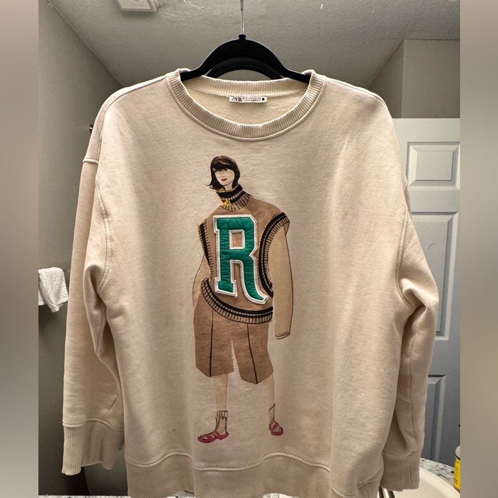 ZARA oversized girl print sweatshirt